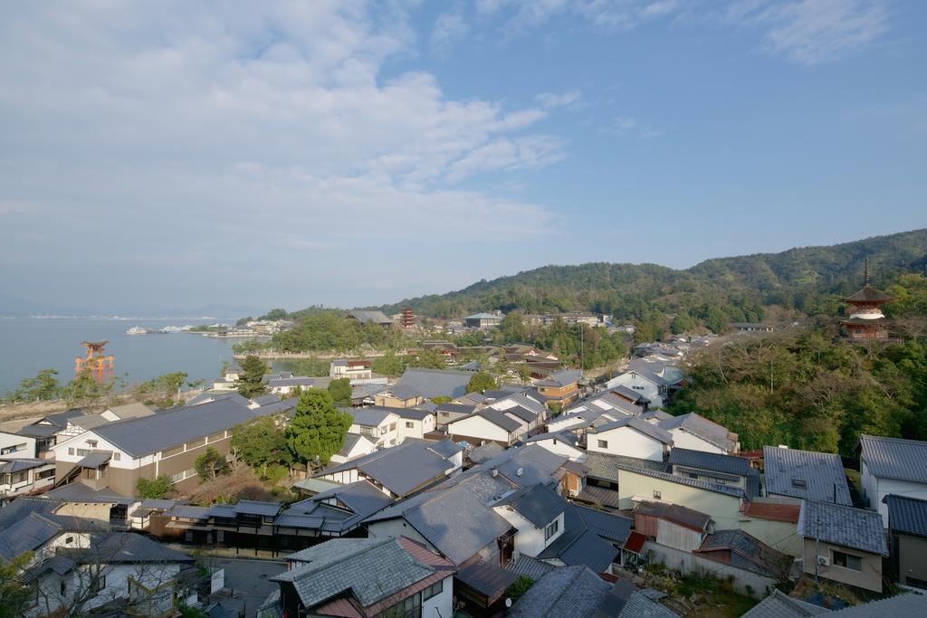 Jukeiso Hotel Hatsukaichi Eksteriør billede