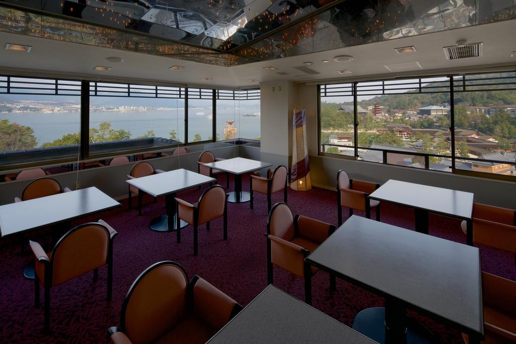 Jukeiso Hotel Hatsukaichi Eksteriør billede