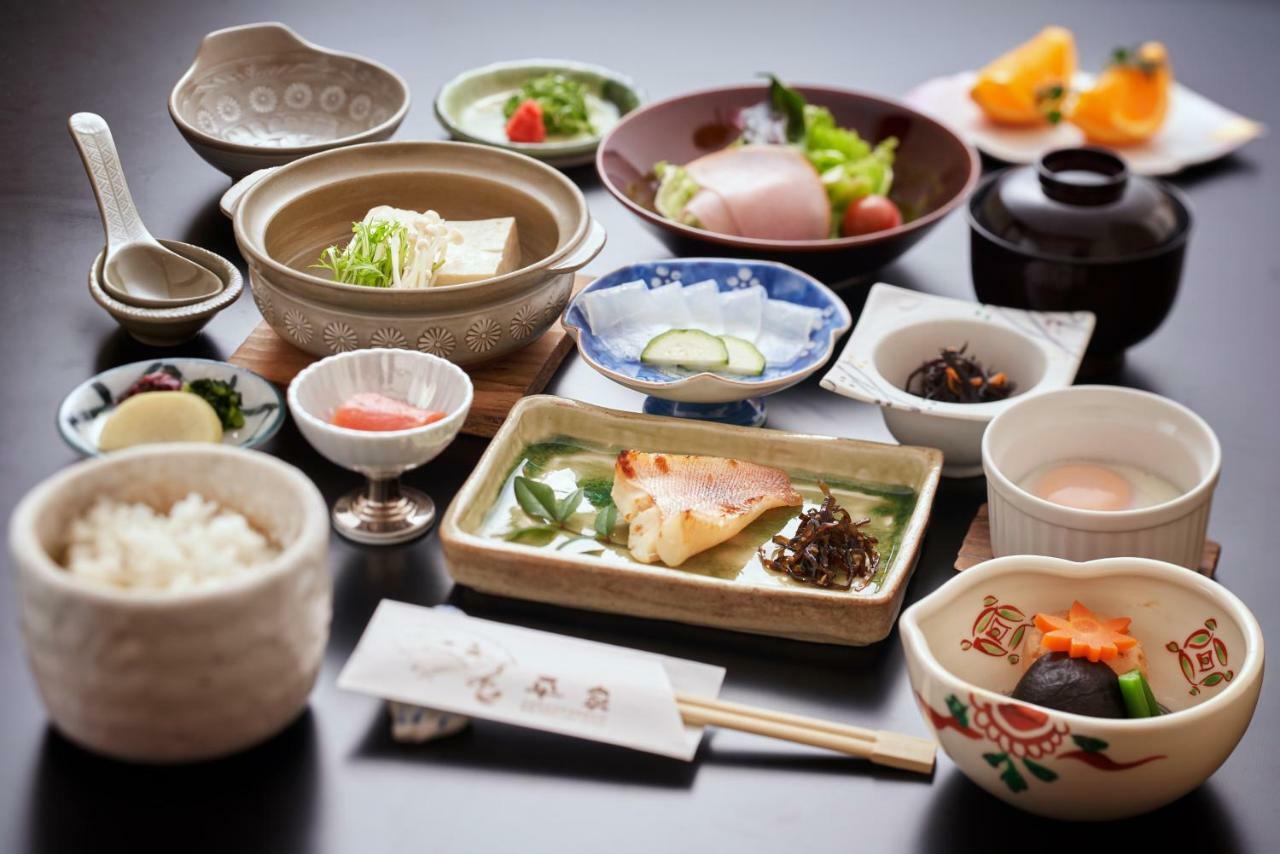 Jukeiso Hotel Hatsukaichi Eksteriør billede